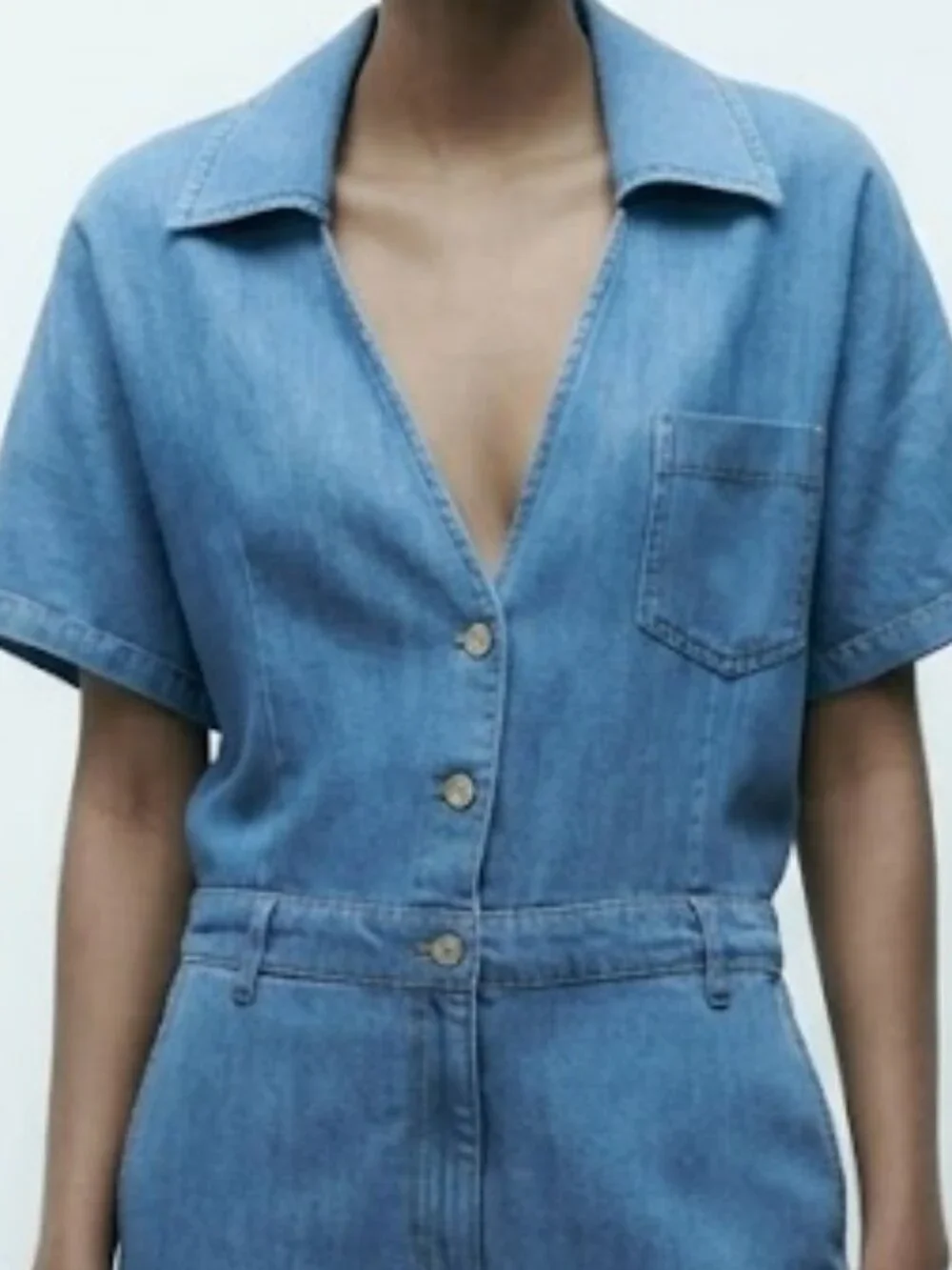 Zara effortlessly cool